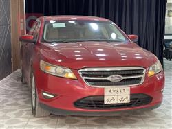 Ford Taurus